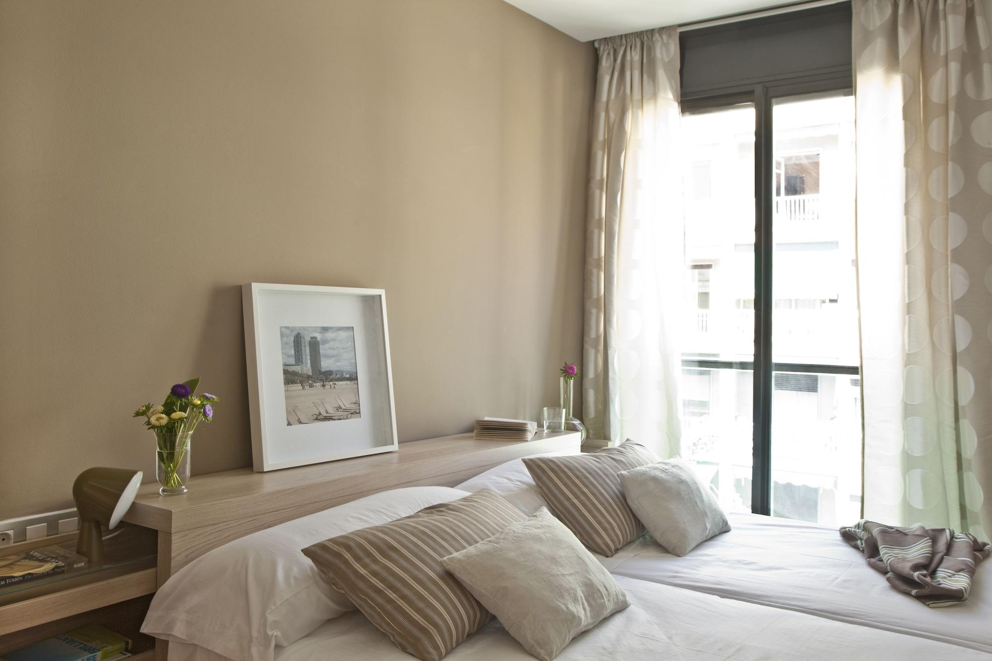 Ainb Sagrada Familia Apartments Barcelona Luaran gambar